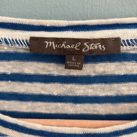 Michael Stars Blue Striped Sleeveless Top. Size Large - Picture 3 of 5